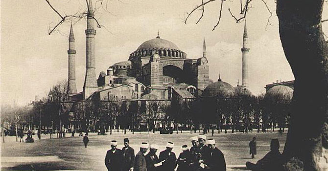 Sıfır meridyeni Ayasofya Hilalinden geçiyordu