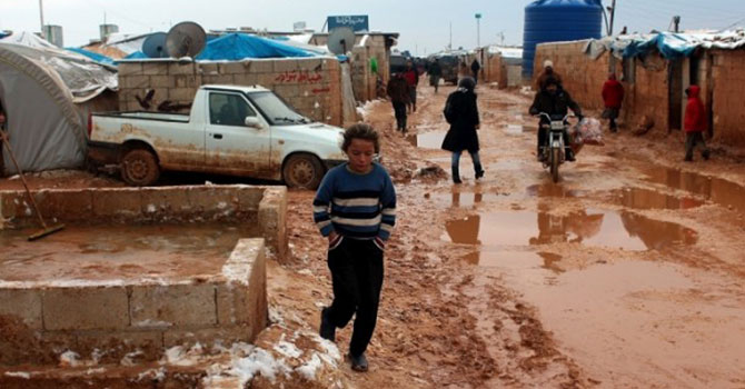 Suriyeliler şimdi de soğuk ile mücadele ediyor