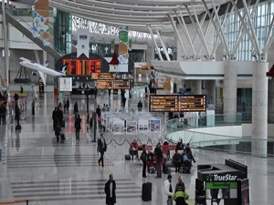 Havalimanlarında bir soyunmadığımız kalacak