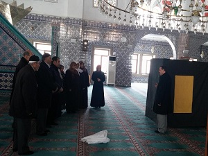 Umreye gideceklere uygulamalı tavaf eğitimi