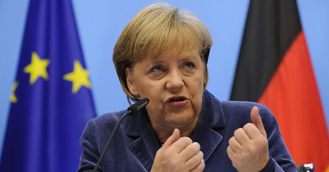 Merkel açıkladı: Vize muafiyeti için tarih...