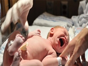 Yenidoğan sünneti yaygınlaşıyor