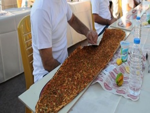 Lahmacuna kıyma ayarı sevindirdi