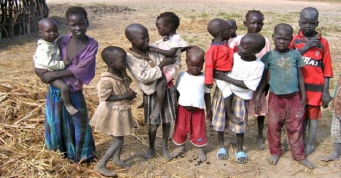 Japonya'dan Sudanlı çocuklara yardım