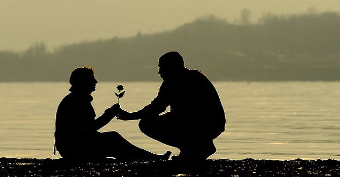 Sevgililer gününde kişinin hediye almasında dinen bir sakınca var mıdır?