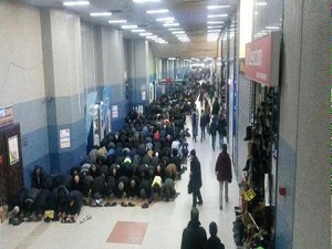 Ankara metrosuna mescit yetmiyor!