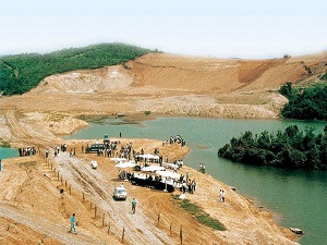 Maden sahaları yeniden tabiata kazandırılacak