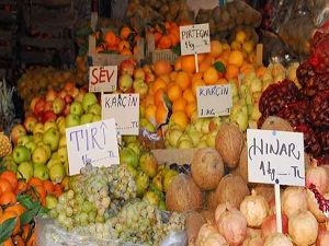 Anonslar ve menüler hem Türkçe hem Kürtçe olacak