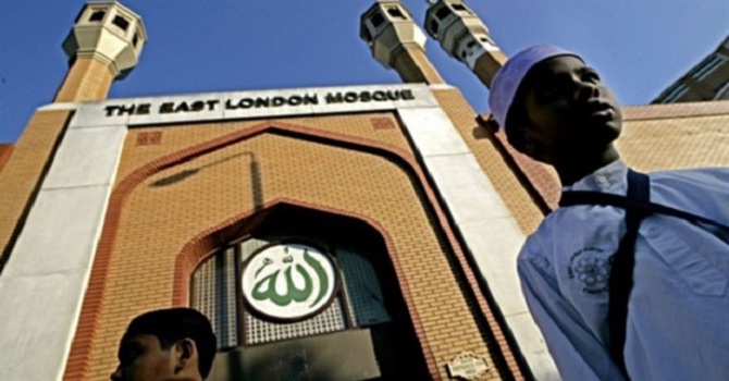 İngiltere'de 'Camimi Ziyaret Et Günü'