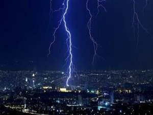 Meteoroloji, gök gürlediği zaman yapılması gerekenlerle ilgili uyardı