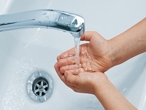 Ellerinizi ılık suyla yıkayın