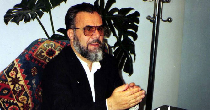 Esad Coşan Hocaefendi dualarla anıldı