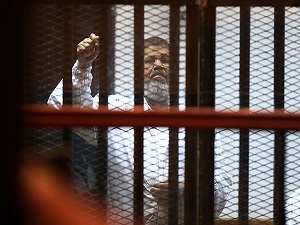 İnsanları öldüren aynı