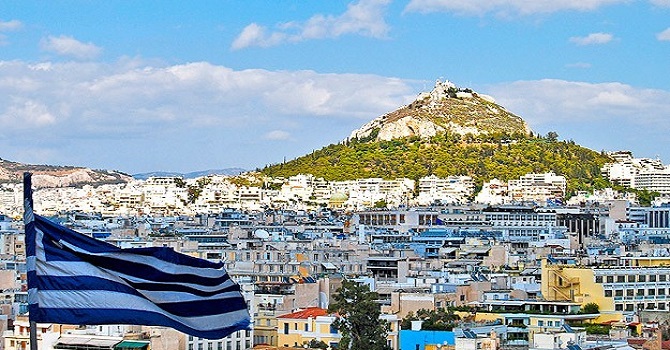 Atina'da üç cami yasallaştırıldı!