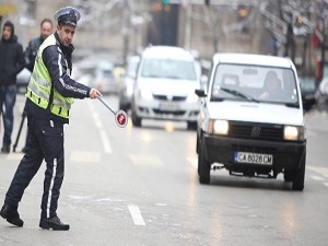 Trafikte rüşvete karşı kameralı denetim başladı