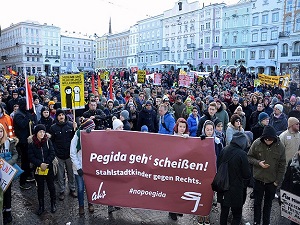 Avusturya'da PEGIDA'ya Anti-PEGIDA engeli