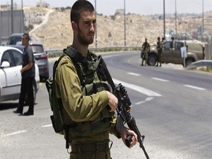 İsrail Gazze'de ateş açtı