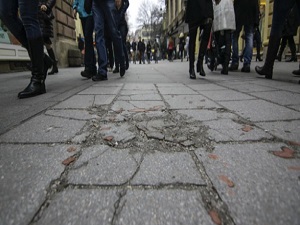 Saraybosna gülleri soluyor