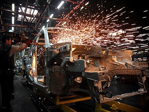 Üretim ilk iki ayda yüzde 34 arttı