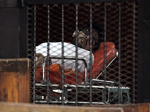 Kardeşim Mısır hapishanesinde çürüyor