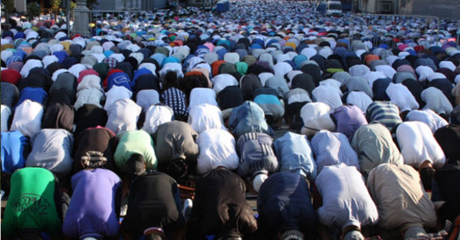 Moskova'da cami ihtiyacına sıradışı teklif