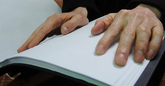 Kuran-ı Kerim'i "gönül gözüyle" öğreniyorlar