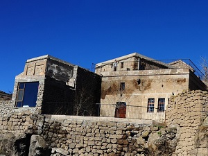 Tarihi taş konaklar turizme kazandırılıyor