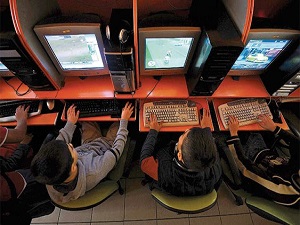 Teknoloji bağımlısı çocuklarda otizm tehlikesi