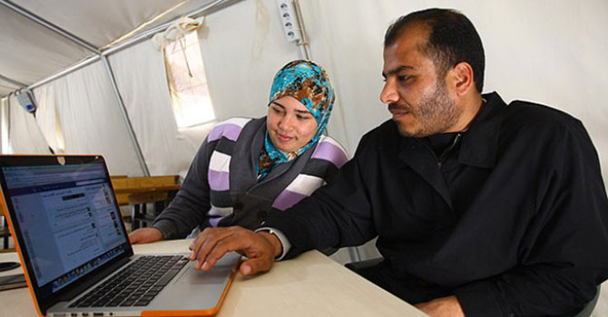 Savaşın kayıp çocuklarını ailelerine kavuşturdu