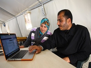 Savaşın kayıp çocuklarını ailelerine kavuşturdu