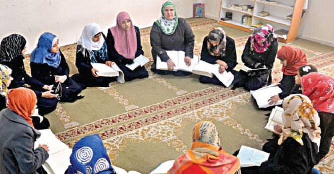 Kur’an aşkı engel tanımıyor