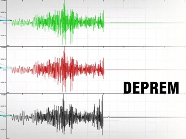 İzmir'de Korkutan Deprem