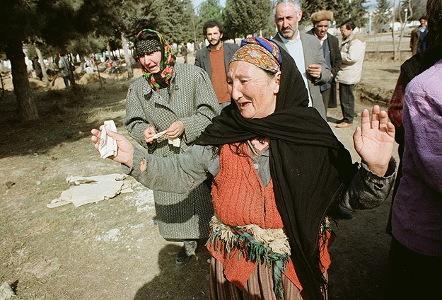 Katliamda sekiz aile tamamen yok oldu