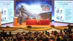 'Uluslararası gençlik ve zararlı alışkanlıklar sempozyumu'