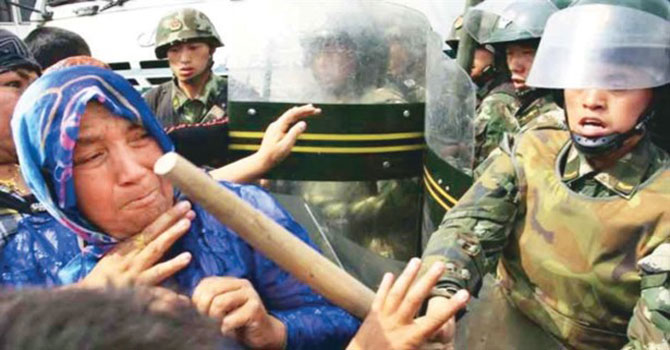 Çin'e oruç ve başörtü eleştirisi