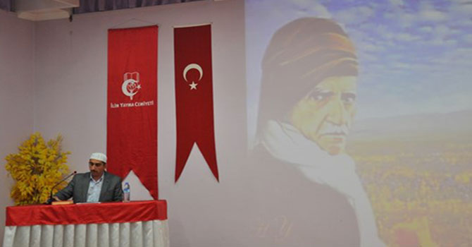 Bediüzzaman'ın eserlerini okumaya davet ediyorum