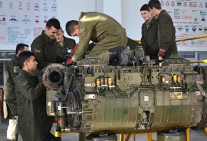 'Savunma sanayi yerli motorla çağ atlayacak'