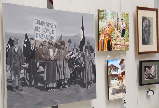 Çanakkale'nin 253 bin şehidi 253 eserle anılıyor