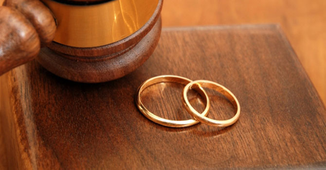 En fazla boşanma nedeni 'sorumsuz ve ilgisiz davranma'