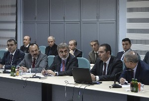 Bakan Yıldız'dan "elektrik" toplantısı