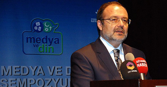 Medya, din sayfası yerine yalan haber yapmasın yeter!