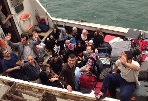 Yemen'deki 55 Türk vatandaşı tahliye edildi