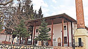 200 yıllık cami yeniden açıldı