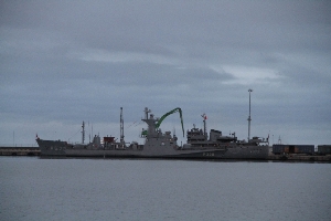 Savaş gemileri Samsun’da