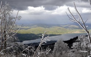 Yukarısı kış, aşağısı bahar