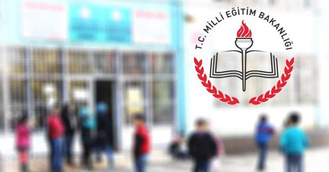 MEB'den başörtülü öğretmen açıklaması