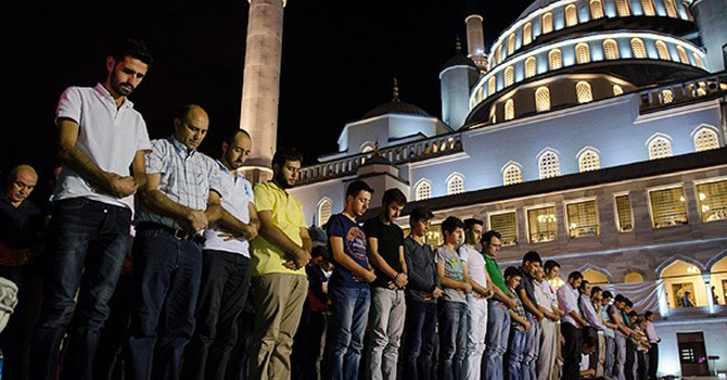 "Üç aylar" başlıyor