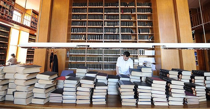 İktidara muhalefete de irticaya da İstiklal Mahkemesi