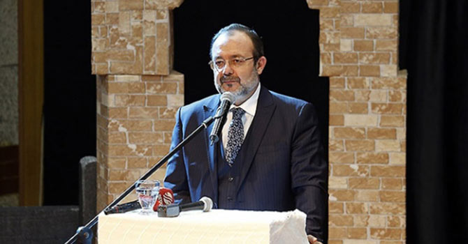 "Diyanet, siyasetin malzemesi haline getirilmemeli"