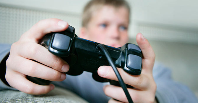 'Dijital oyunlar çocukları gerçek hayattan koparıyor'